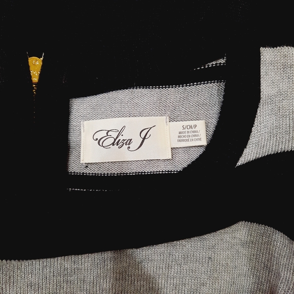 Eliza J Black and Gray Long Sleeve Dress - Picture 3 of 4